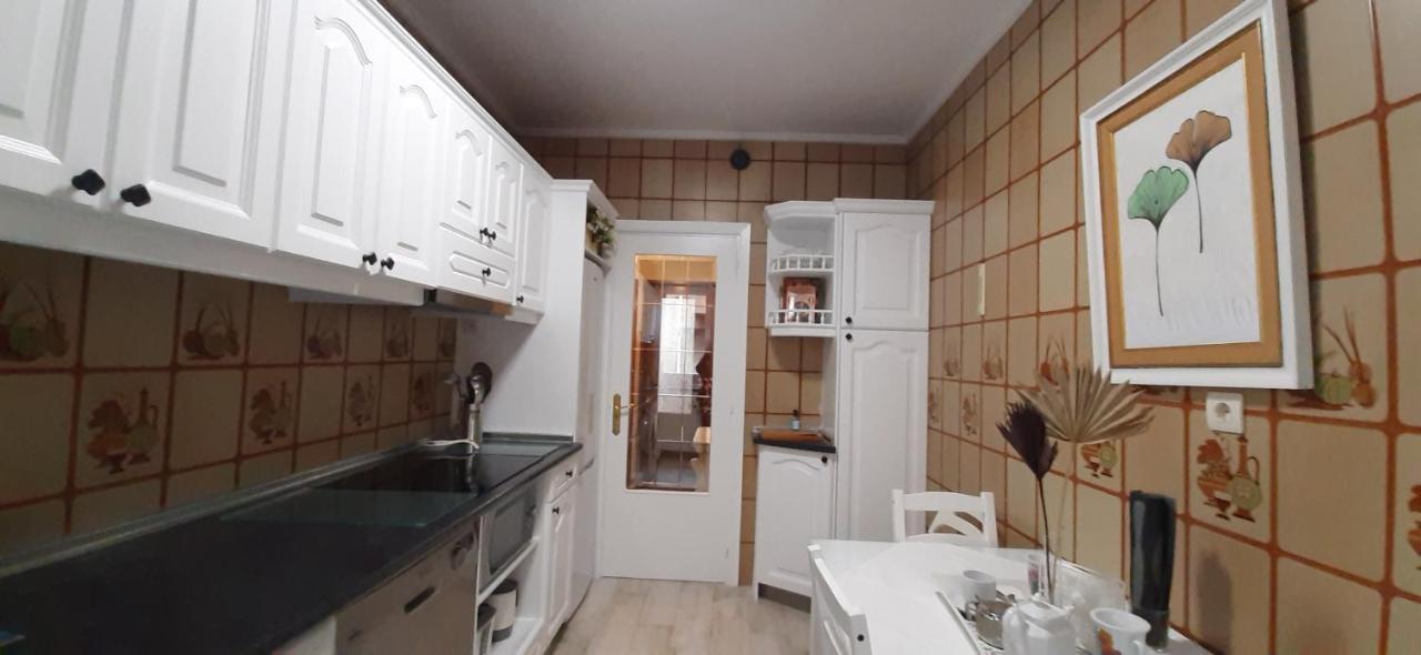 Apartamento Costa Vasca Las Arenas Getxo ภายนอก รูปภาพ