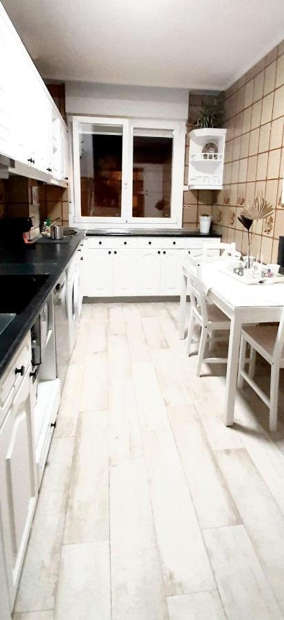 Apartamento Costa Vasca Las Arenas Getxo ภายนอก รูปภาพ