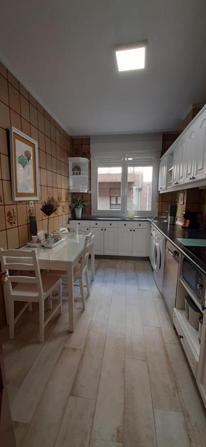 Apartamento Costa Vasca Las Arenas Getxo ภายนอก รูปภาพ