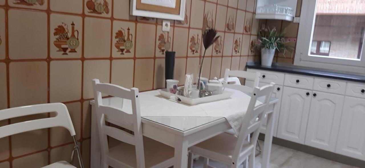 Apartamento Costa Vasca Las Arenas Getxo ภายนอก รูปภาพ