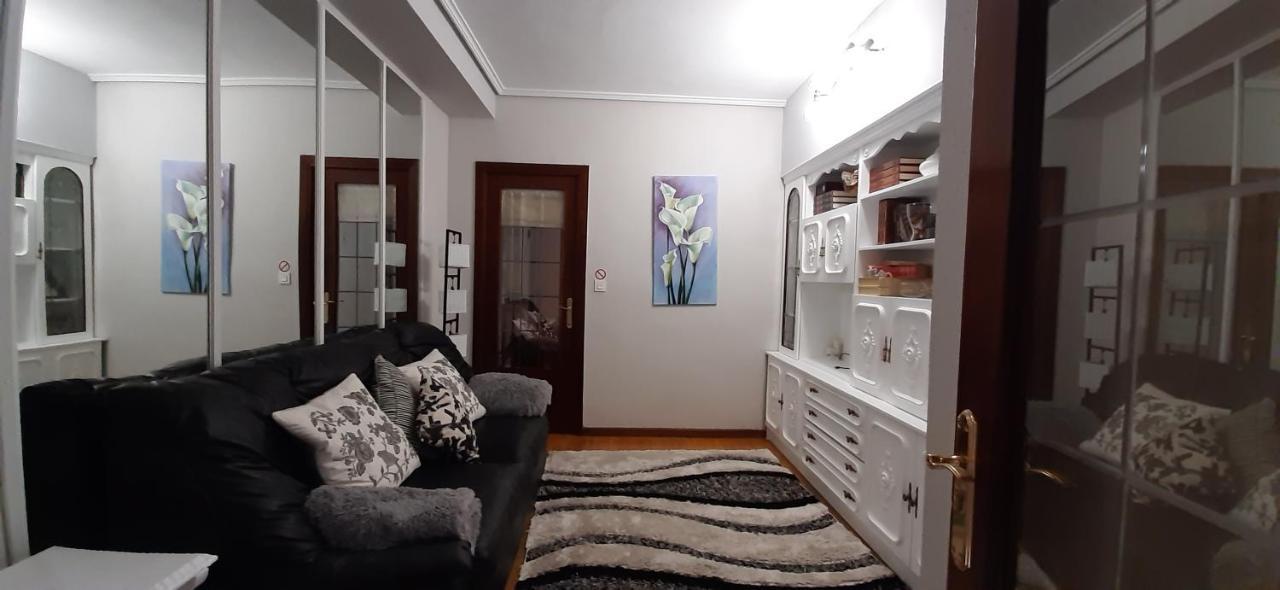 Apartamento Costa Vasca Las Arenas Getxo ภายนอก รูปภาพ